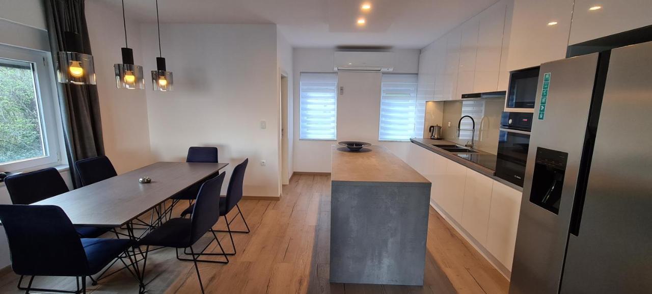 Luxury Apartment Isabel Volosko Eksteriør bilde