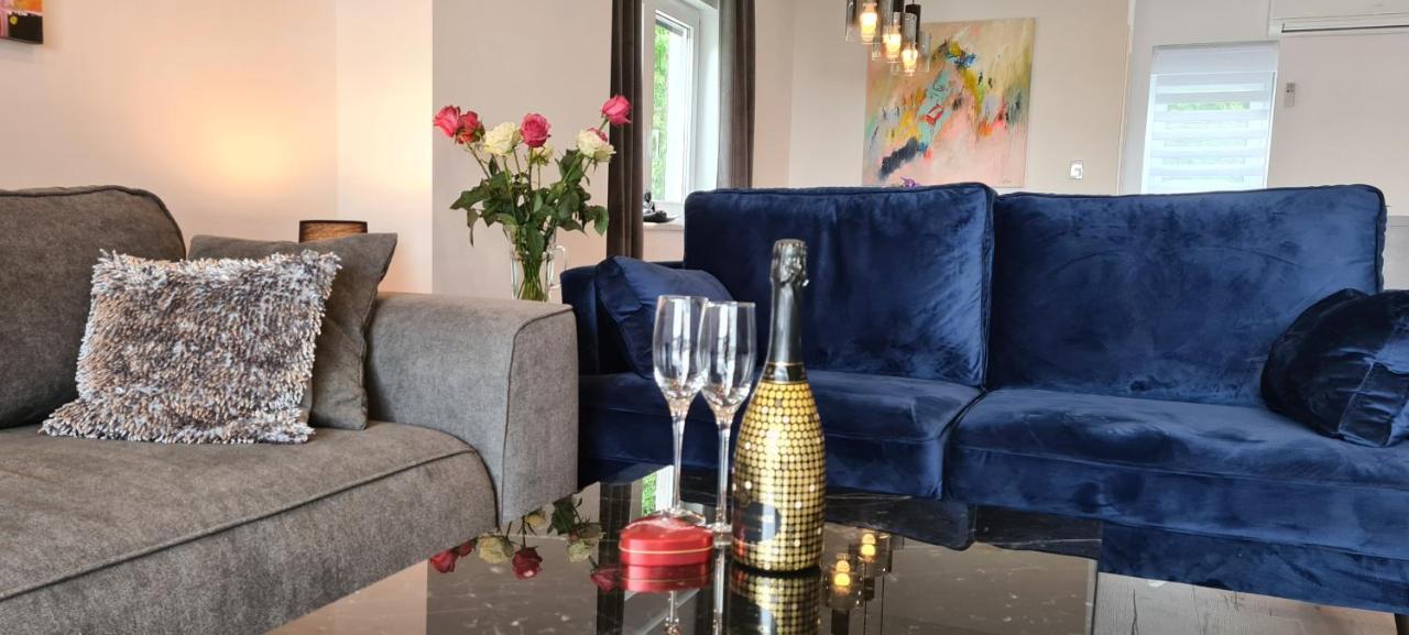 Luxury Apartment Isabel Volosko Eksteriør bilde